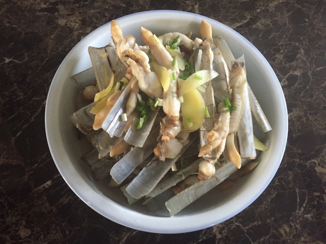 蛏子蒸豆腐