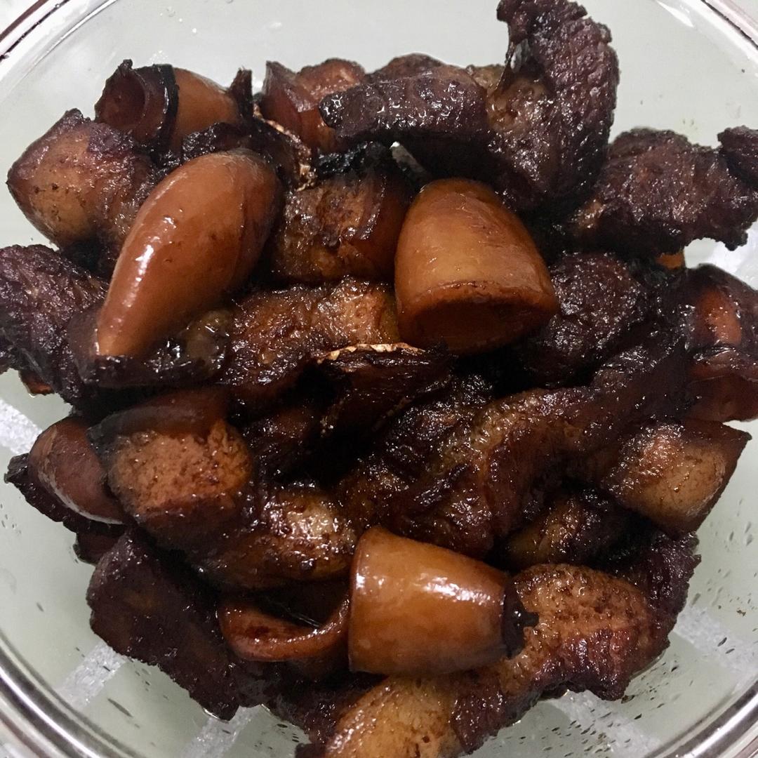 墨鱼红烧肉