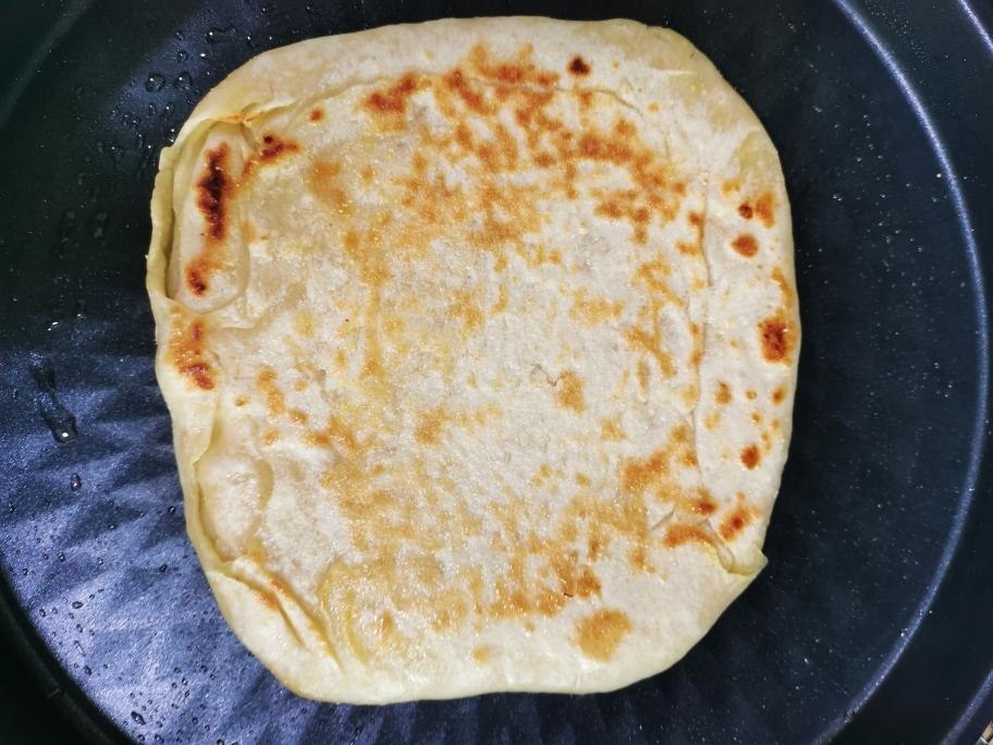 层层分明的家常千层烙饼(玉米面/小米面油酥)小窍门60%含水量3070家常