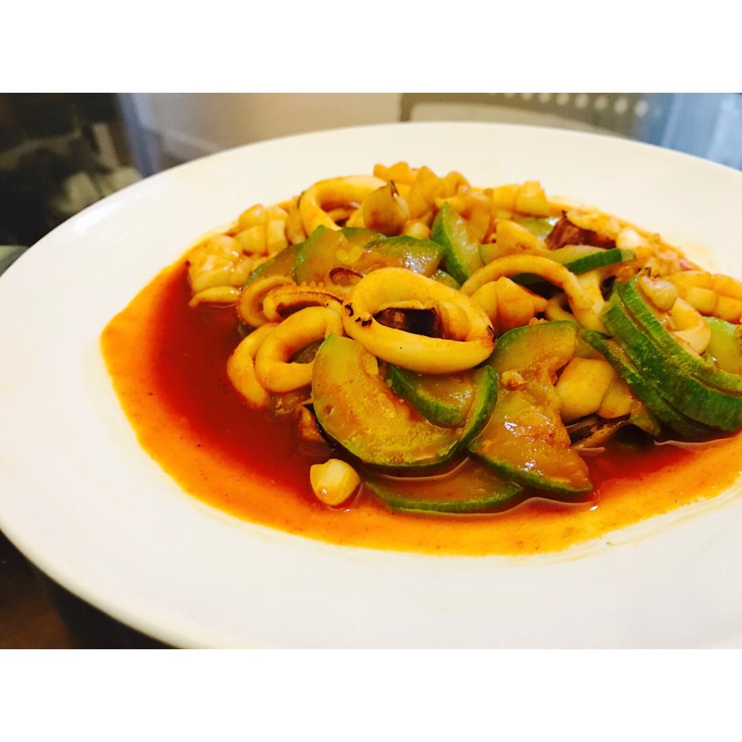 韩式辣酱炒鱿鱼