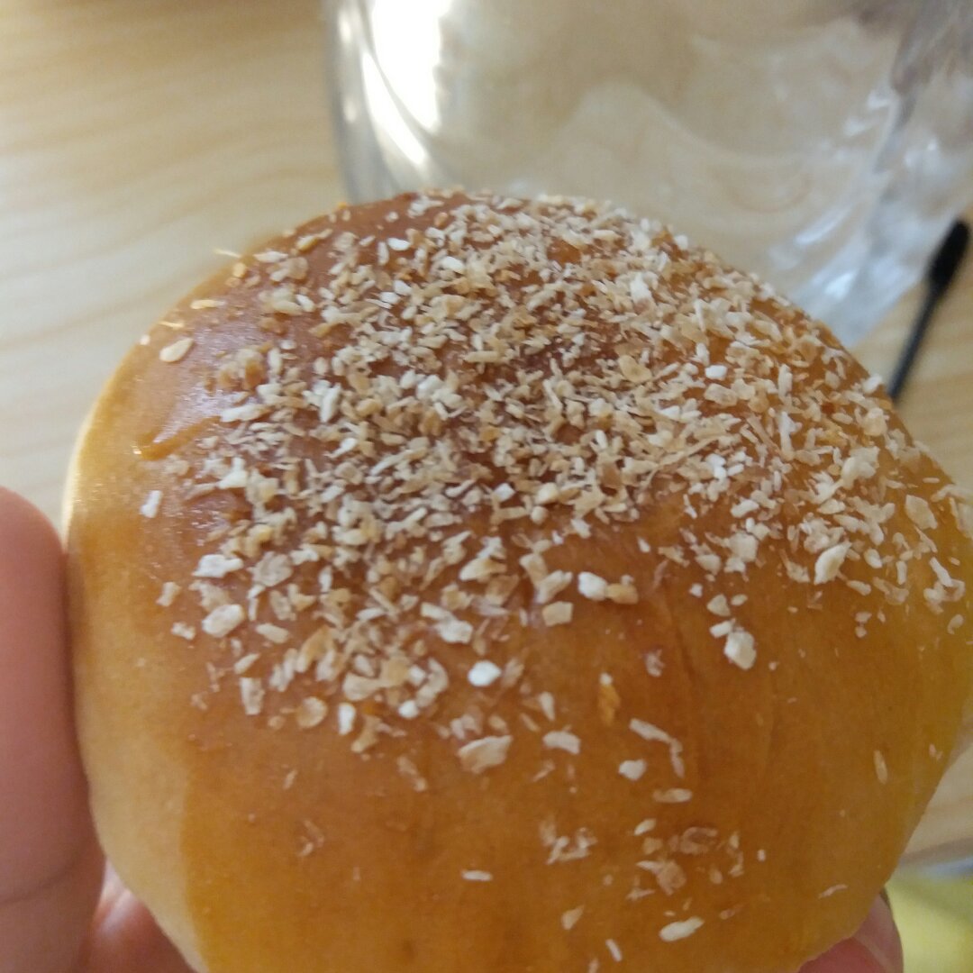椰蓉豆沙面包