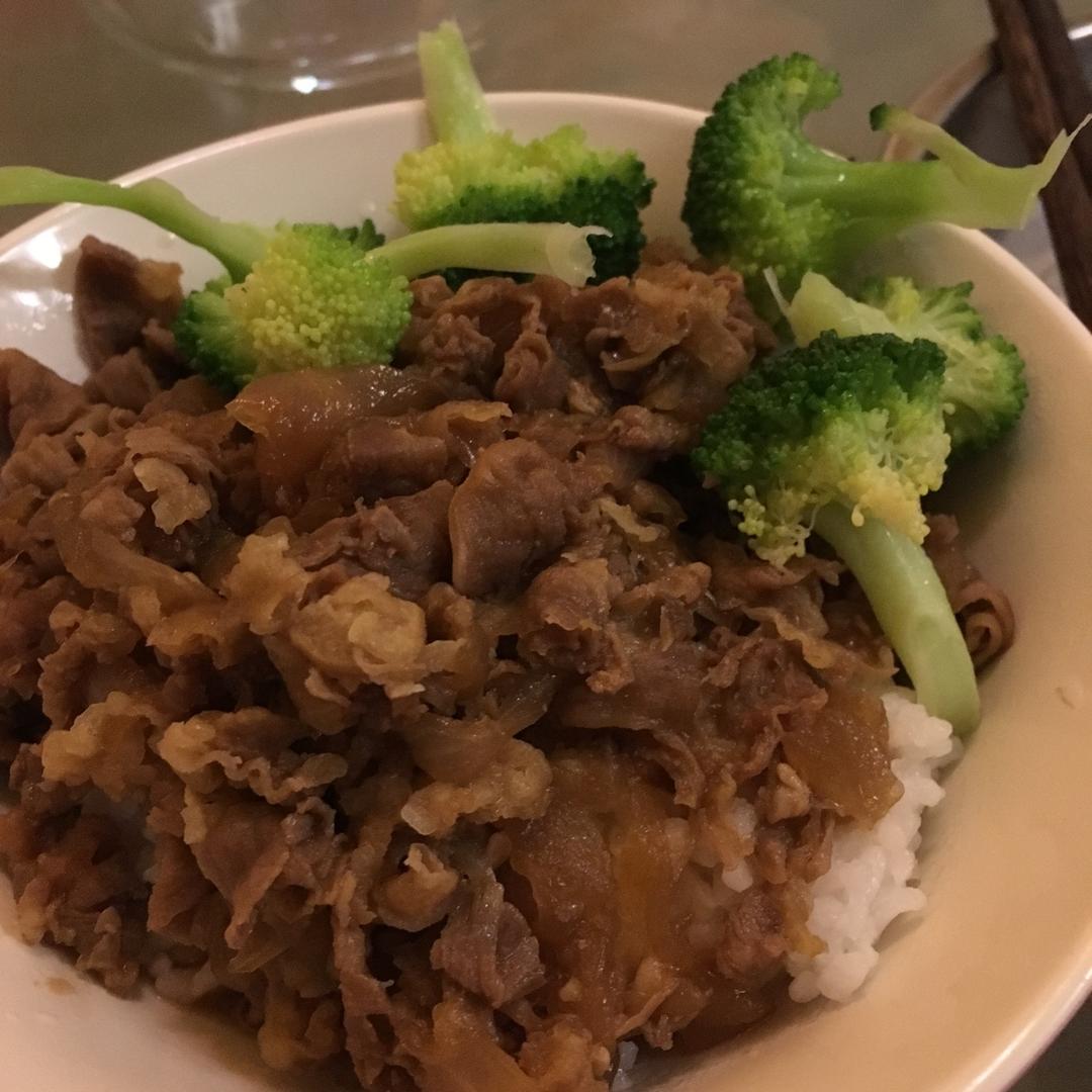 吉野家牛肉饭（牛丼）