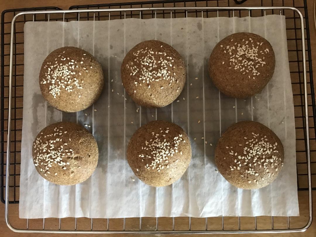 生酮低碳水餐包，可做汉堡胚