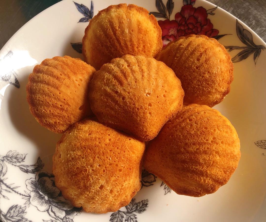 玛德琳蛋糕