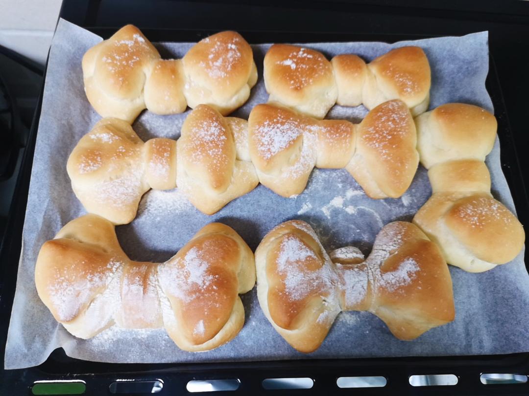 软萌可爱又少女心🎀蝴蝶结面包