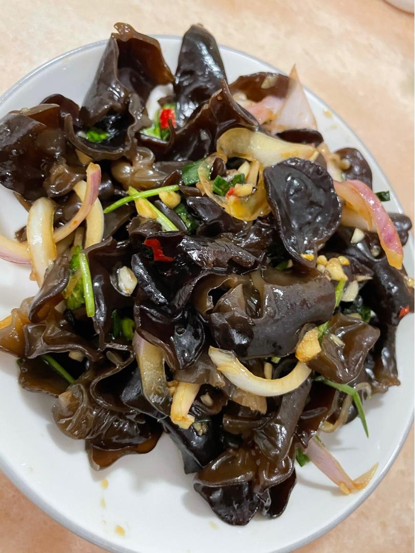 【凉拌木耳】按照我的做法，比饭店还好吃！调味汁是关键~好吃到停不下来
