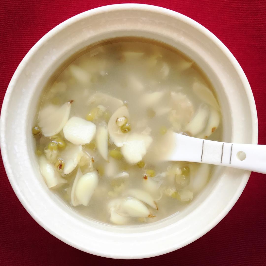月子餐