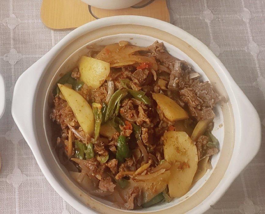 牛肉烧土豆