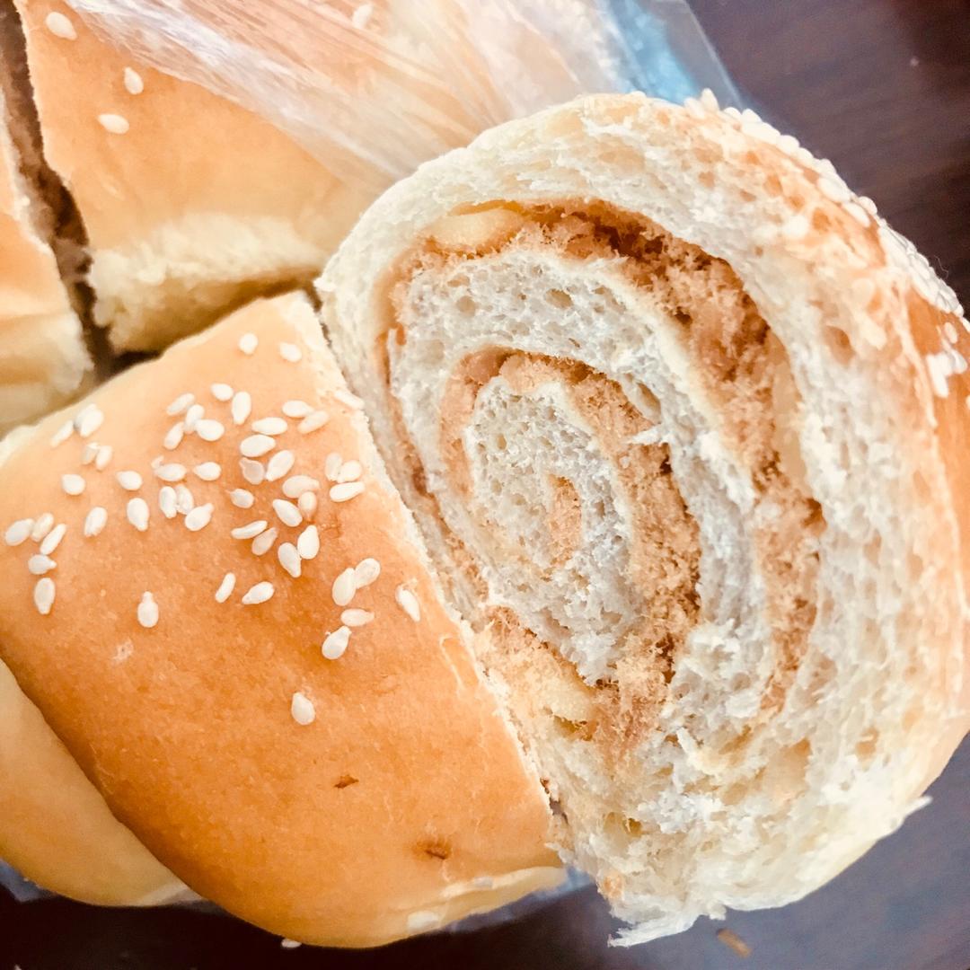 超好吃的肉松面包