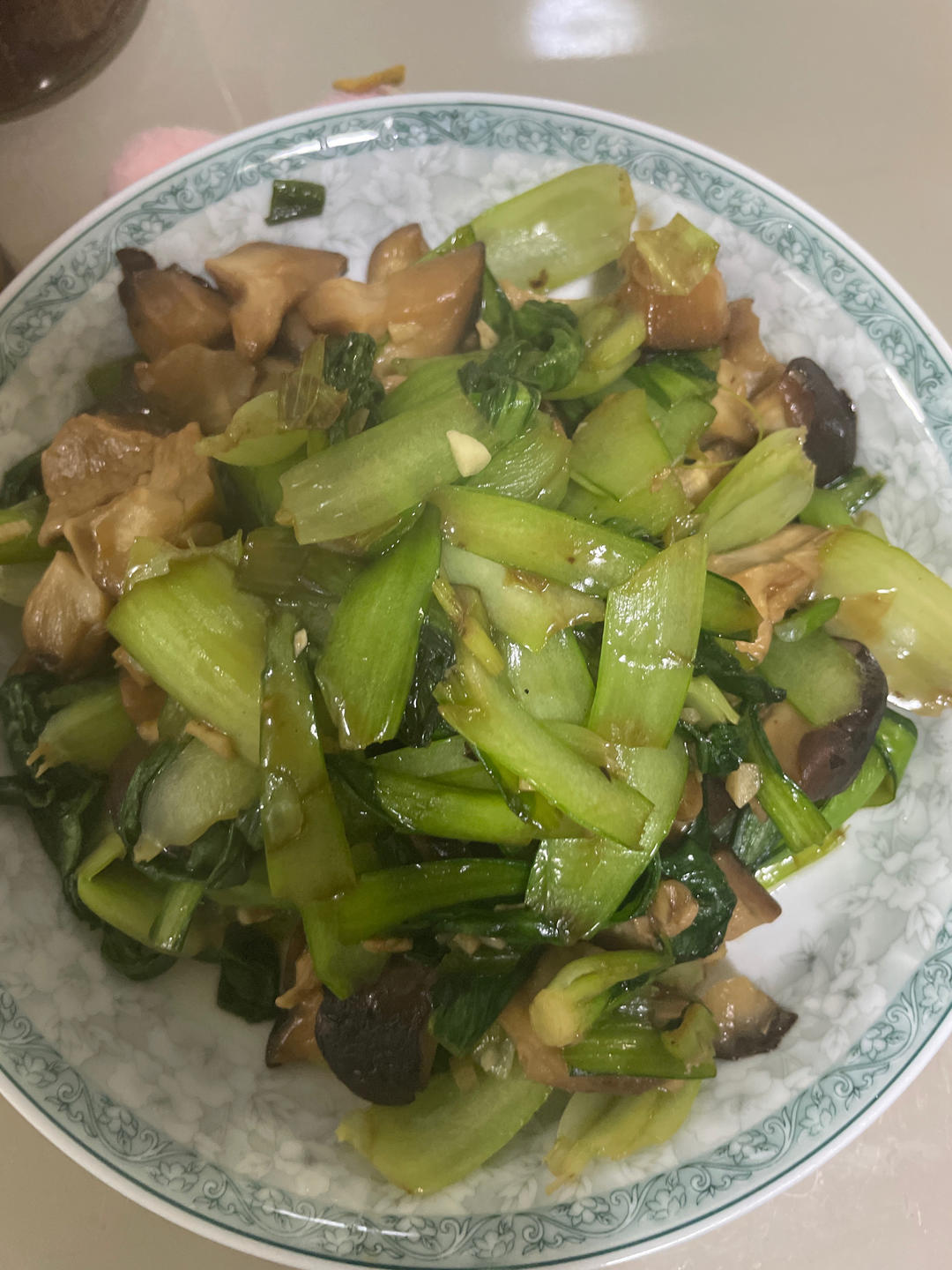 比肉还好吃的——蚝油香菇油菜