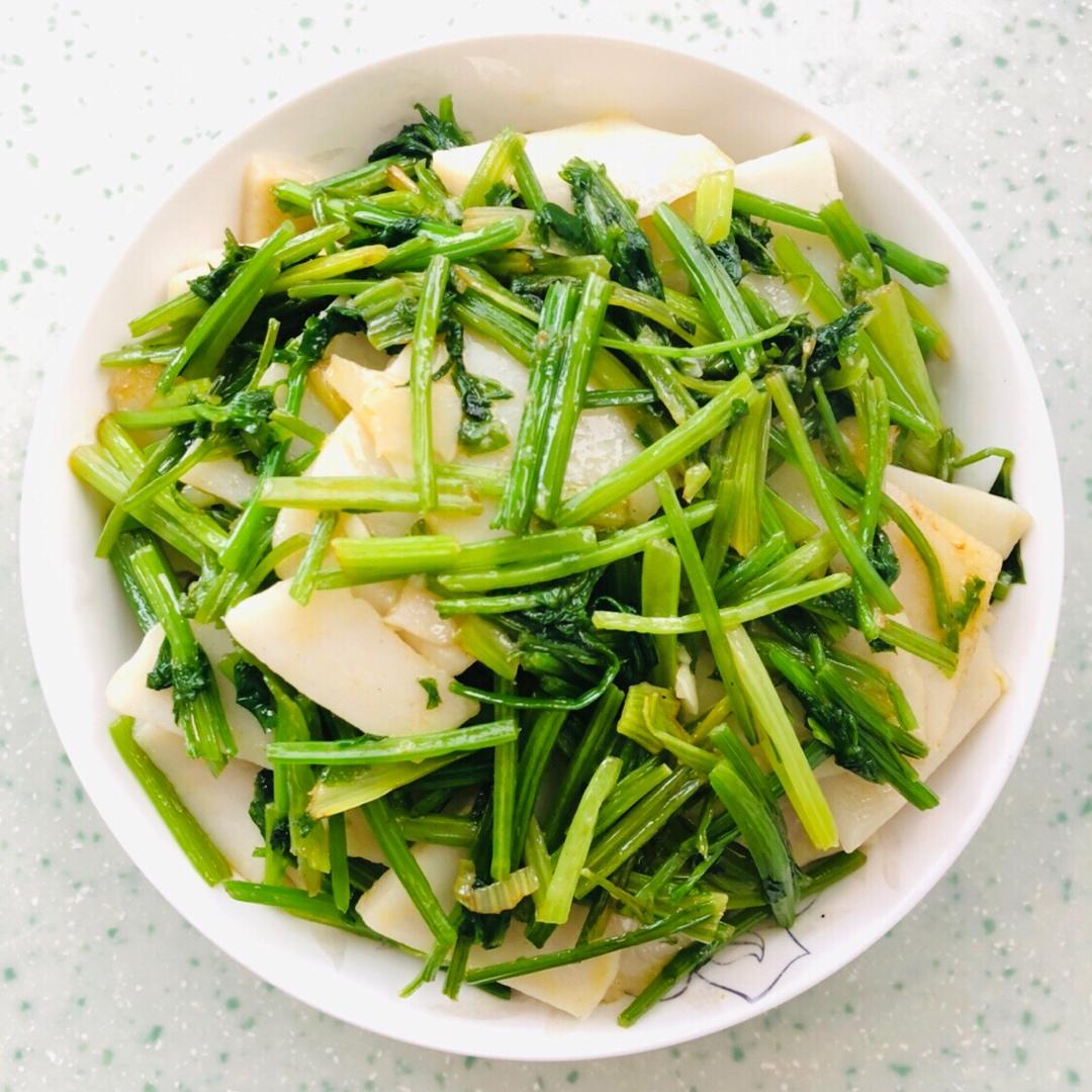 芹菜炒年糕（简易版）
