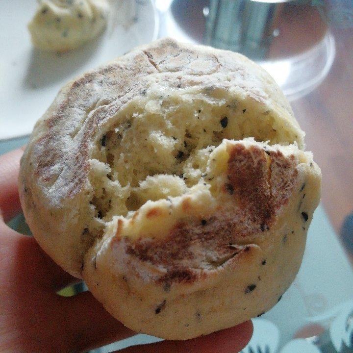 黑芝麻开花馒头