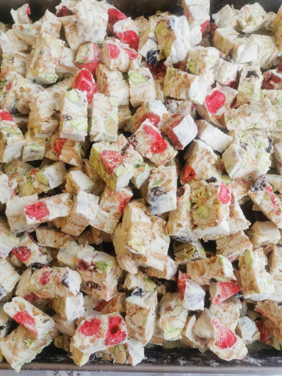 雪花酥（雪花饼，牛轧奶芙，奶酥）