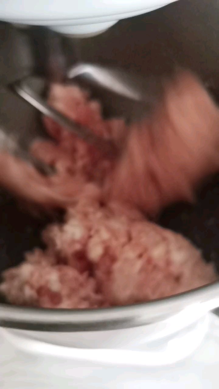 猪肉热狗肠(脆皮肠)的做法 步骤2