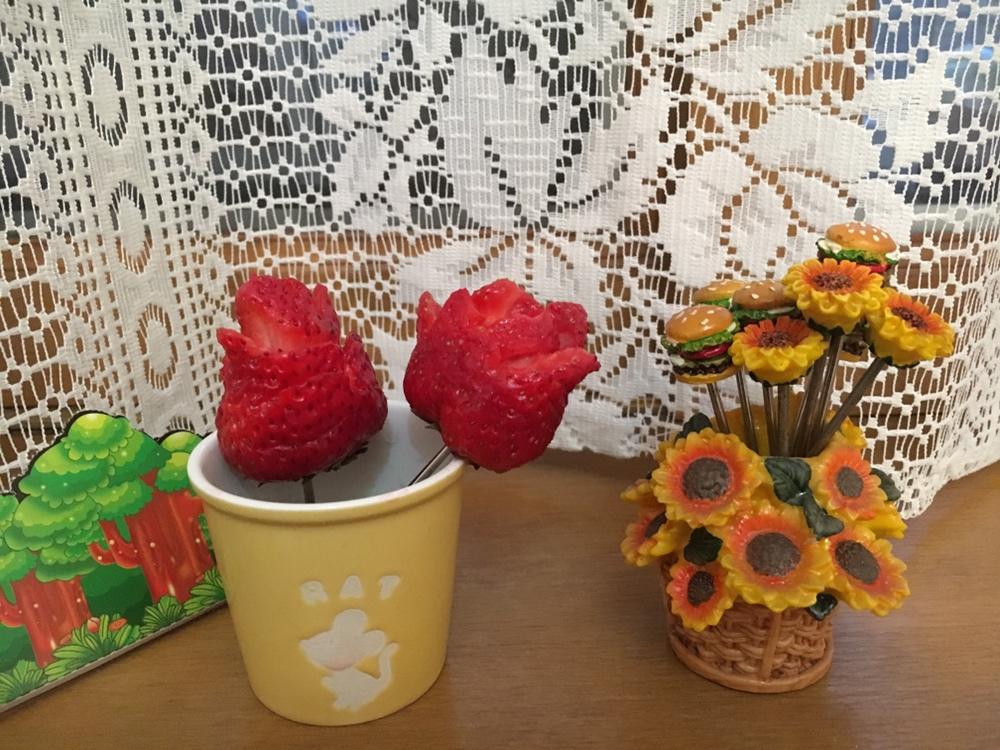 草莓玫瑰花