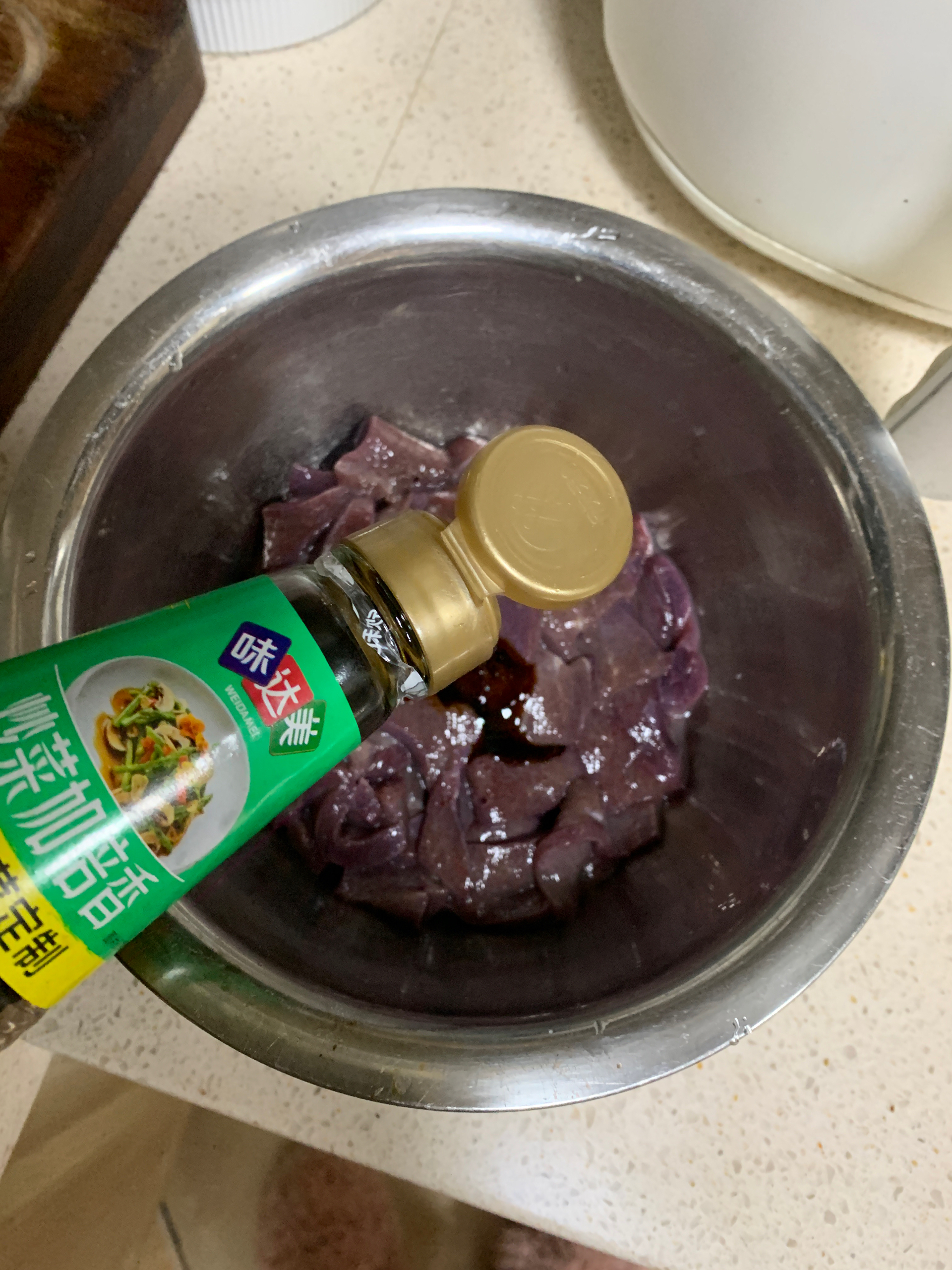 葱酱猪肝的做法 步骤3