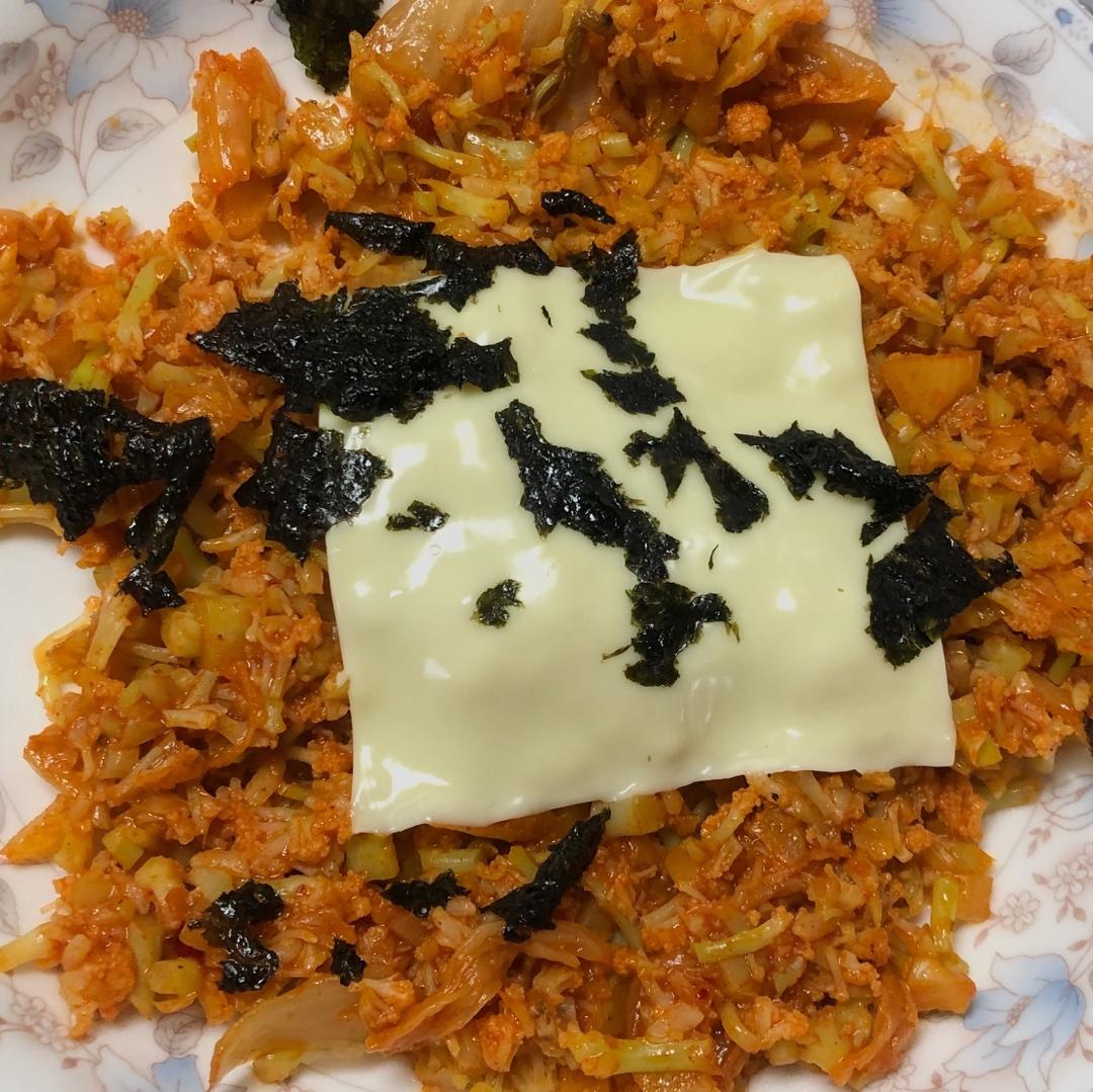 谁吃谁瘦的欧阳娜娜同款无米炒饭，好吃低卡又饱腹，减肥姐妹的福音！