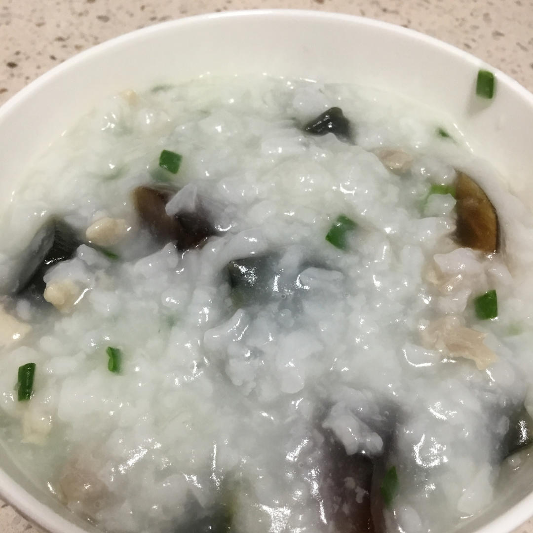 皮蛋瘦肉粥