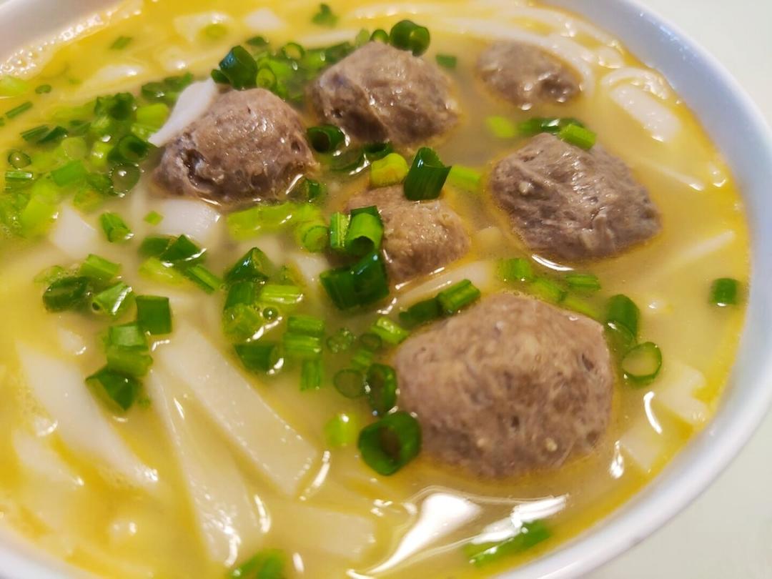 地道的潮州人手把手教你煮潮式粿条汤
