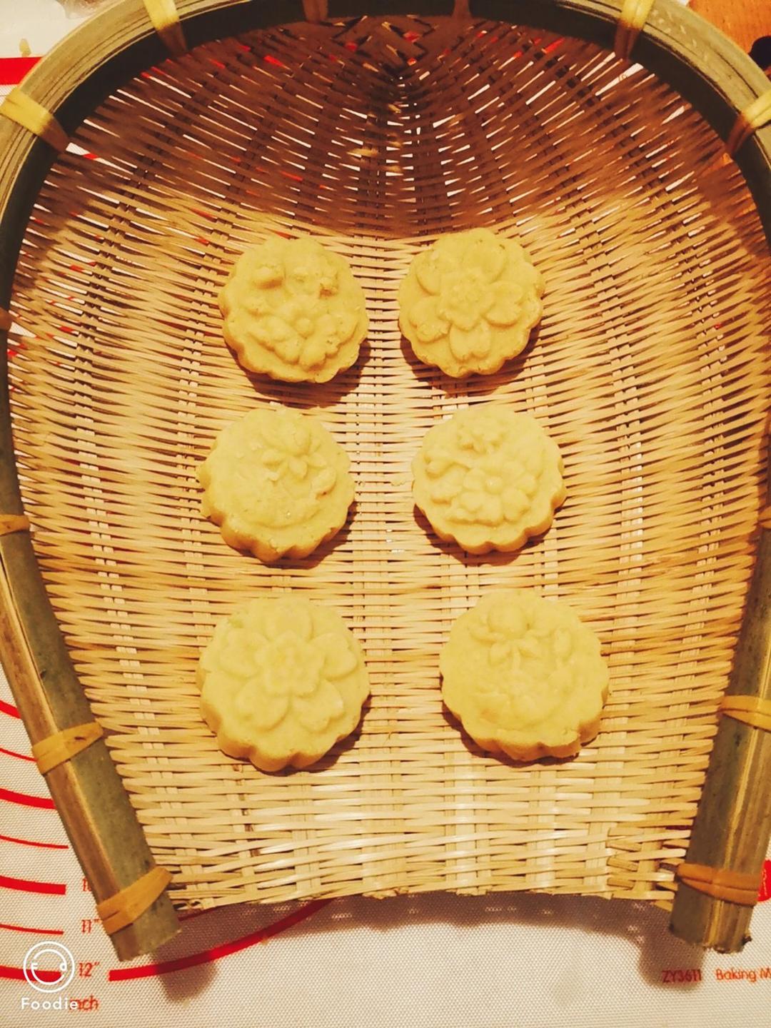 奶香绿豆糕（无豆腥味，超快手不麻烦）