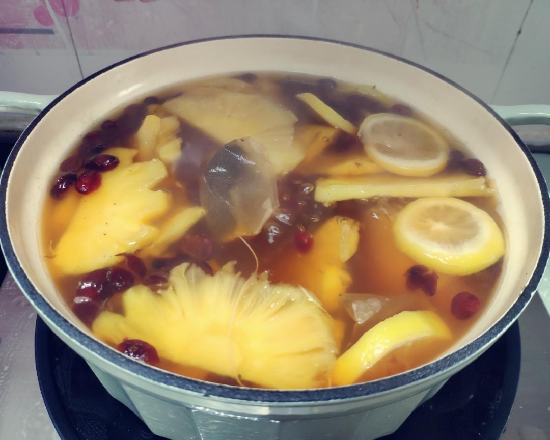 金色之恋菠萝蜜饮