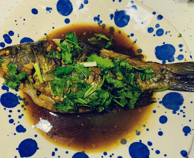 妈妈味道红烧鲫鱼的做法