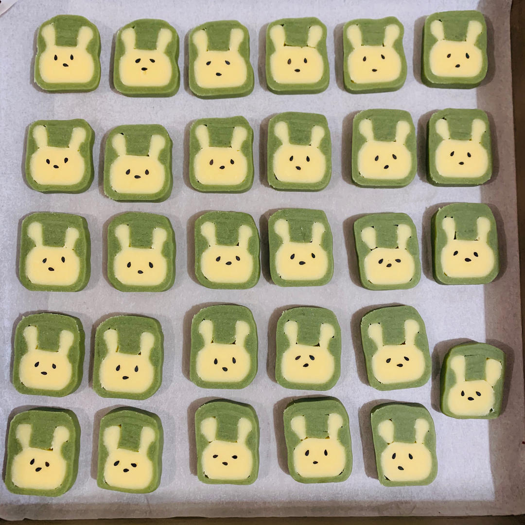 抹茶兔兔曲奇（比熊猫简单！超详细实物图+超良心手绘图）
