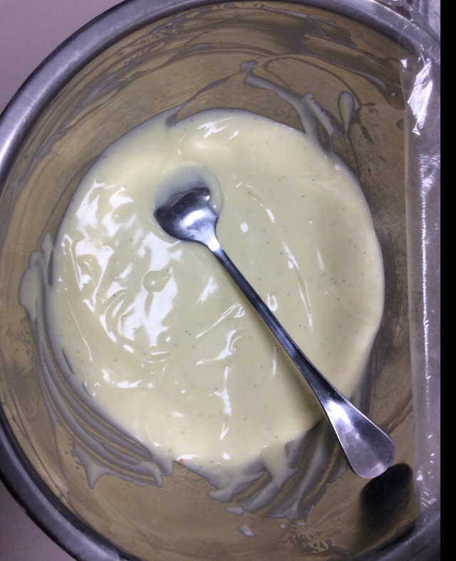香草卡士达酱
