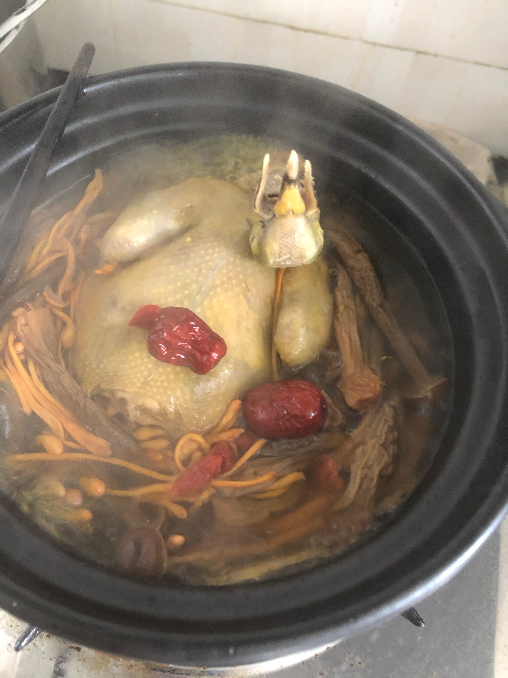 月子餐：鸽子汤的做法 步骤4