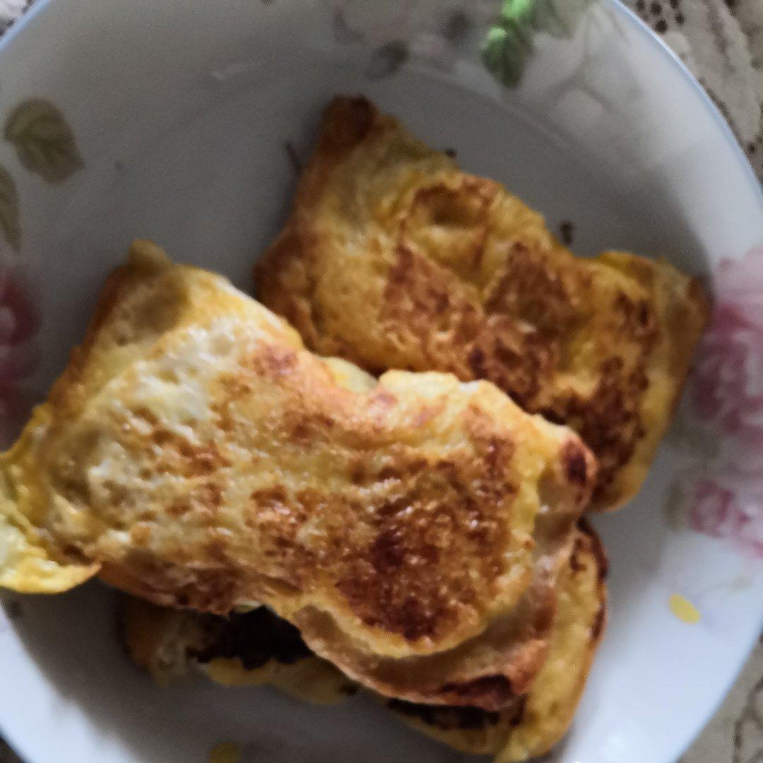 宝宝辅食-酸奶爆浆吐司派