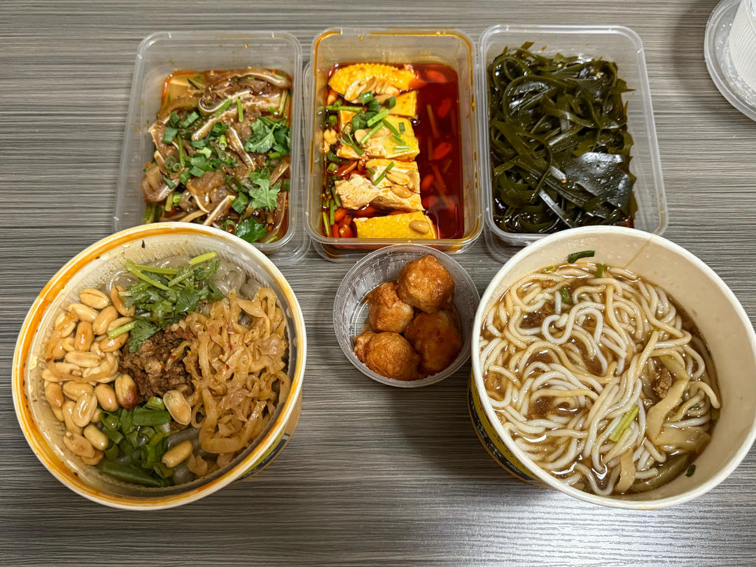 ⑅❛ ᵕ ❛⑅小零嘴與外食(•́₃•̀)