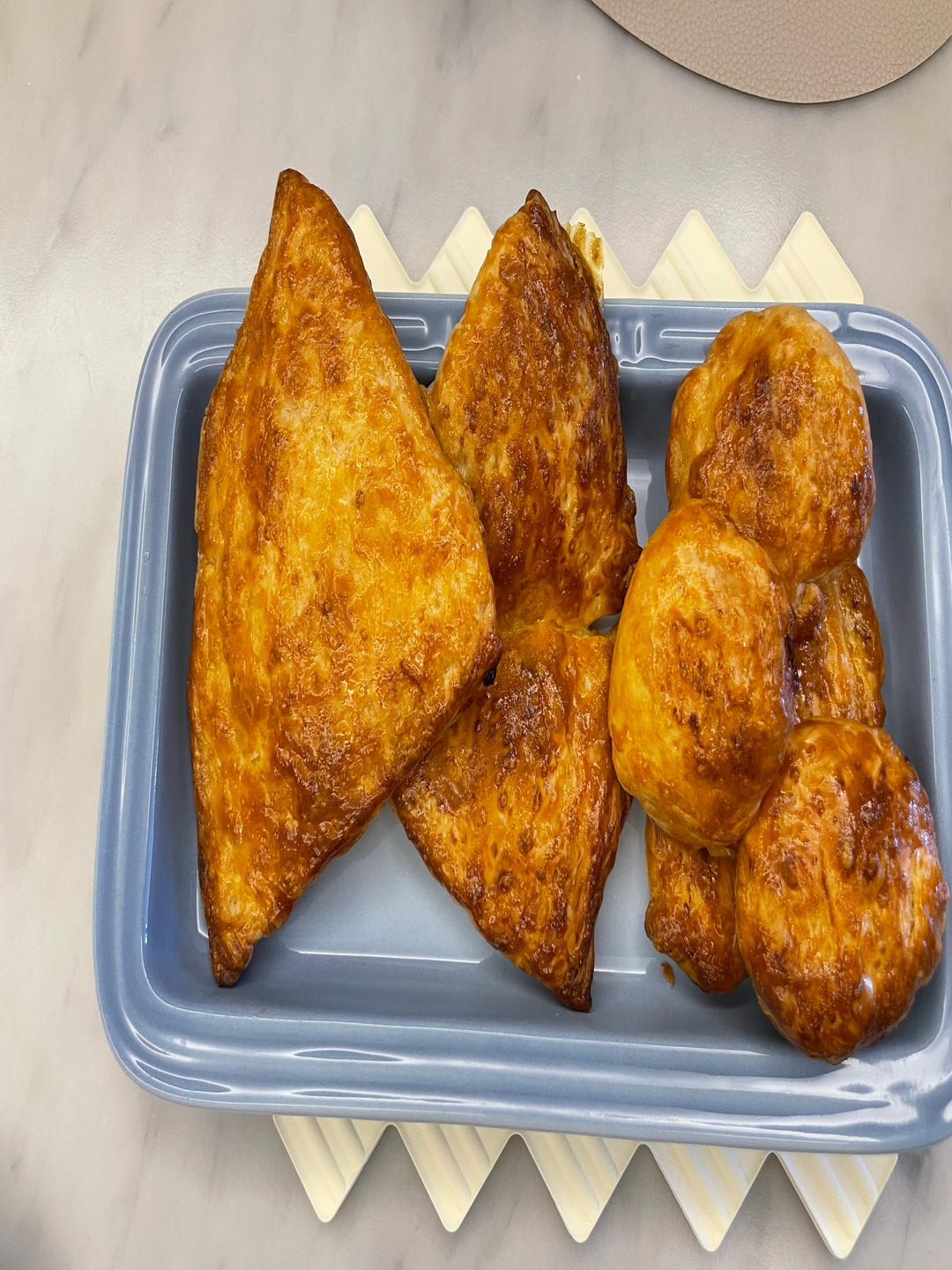 手抓饼版菠萝派