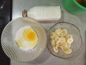 香蕉奶香饼的做法 步骤1