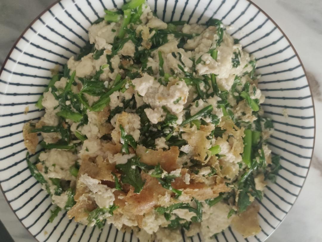 白吃不腻的家常菜-茼蒿拌豆腐