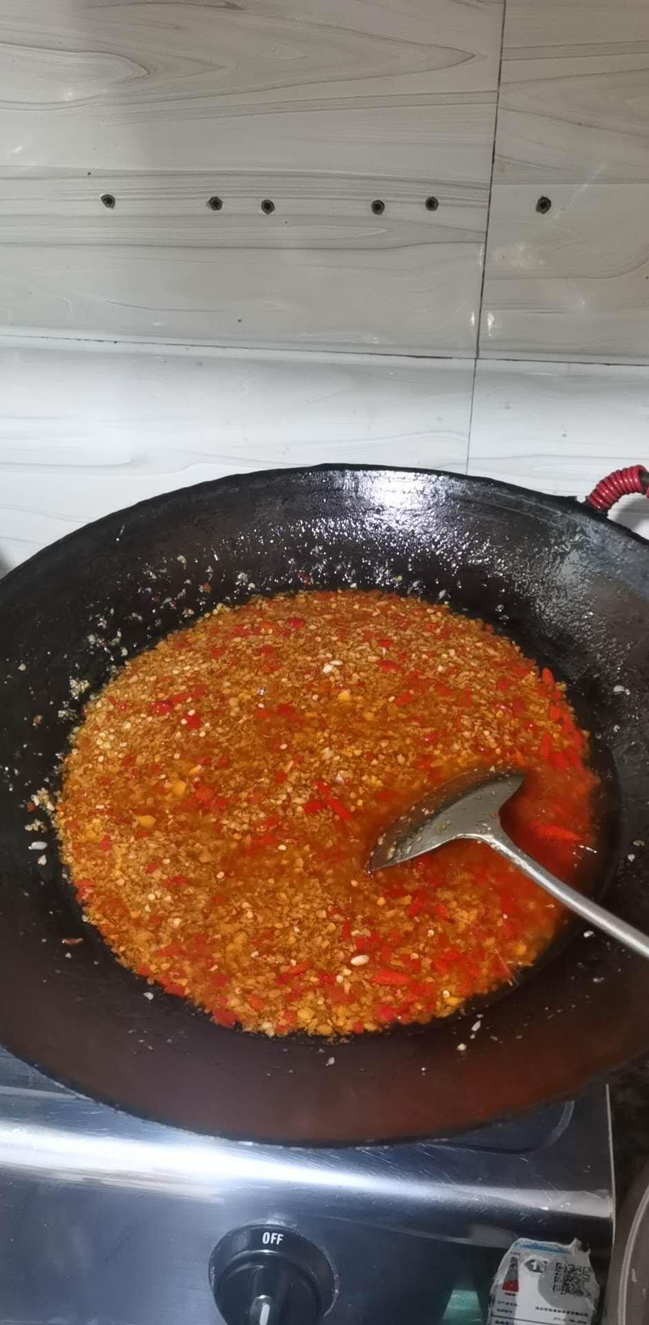 ㊙️自制万能蒜蓉辣酱❗️拌面下饭必备❗️好吃到哭