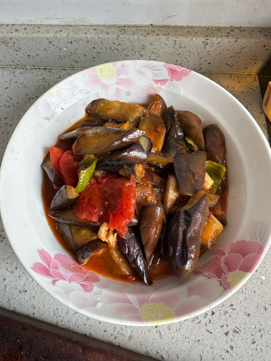5分钟快手下饭菜#番茄炒茄子🍅番茄家族