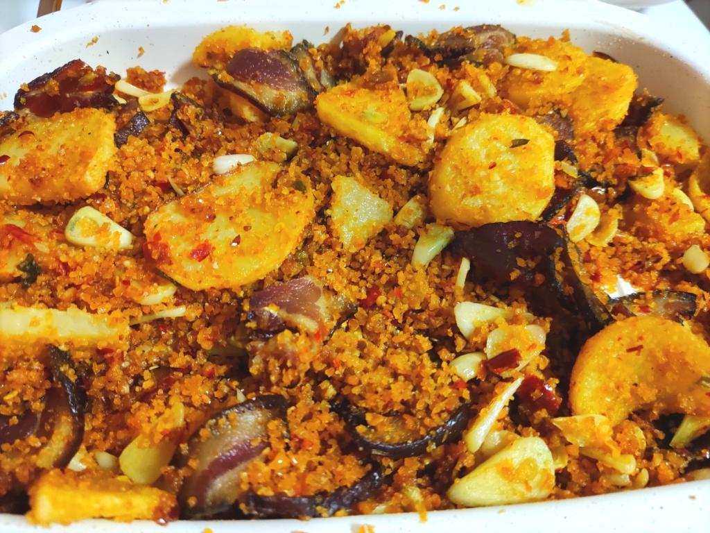 榨广椒炒腊肉（少油版）