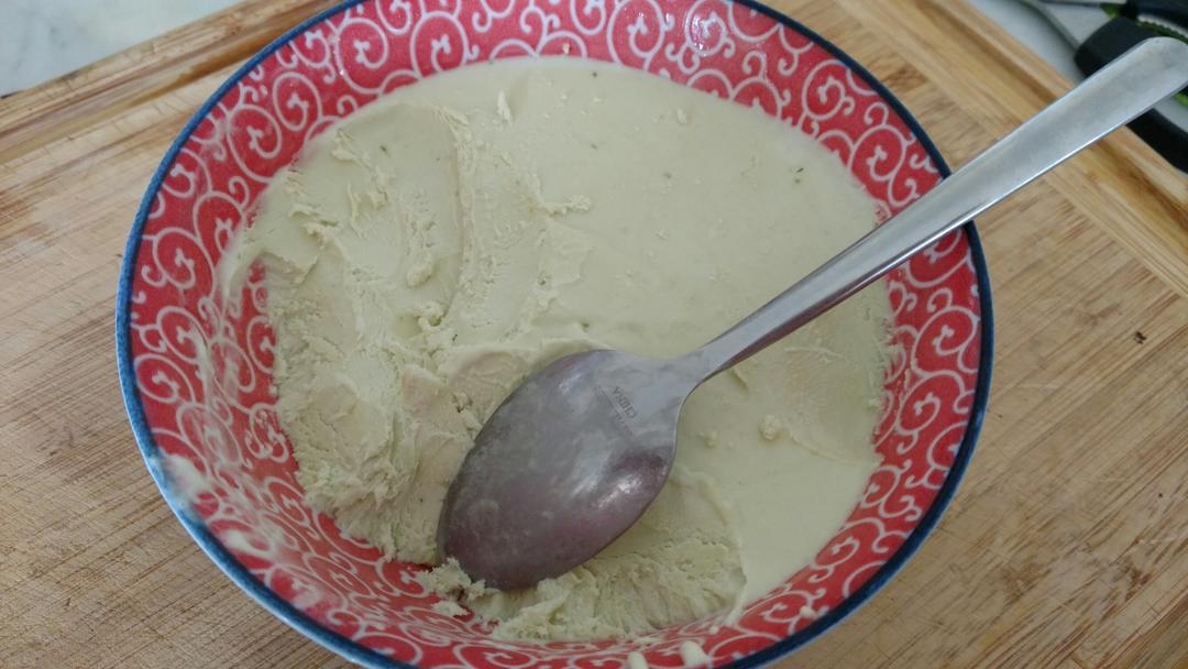 无需搅拌也无冰渣的抹茶冰淇淋