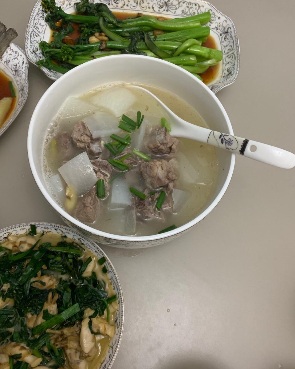 排骨萝卜汤
