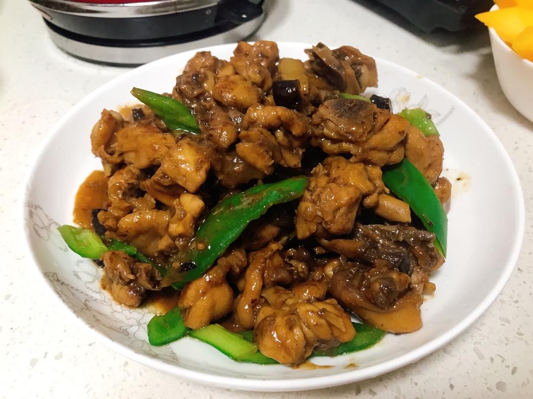 比饭店好吃很多倍的黄焖鸡