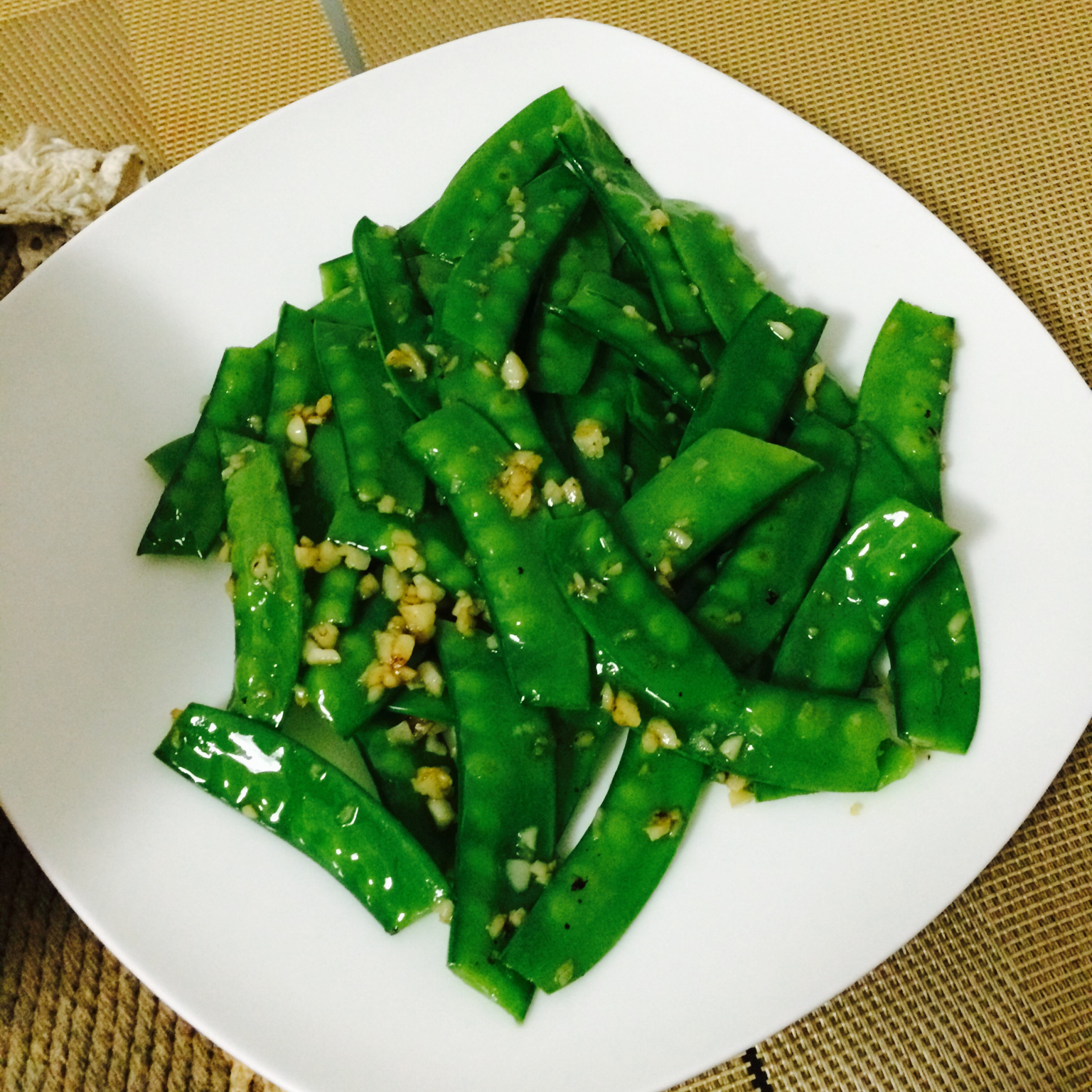 蒜蓉荷兰豆