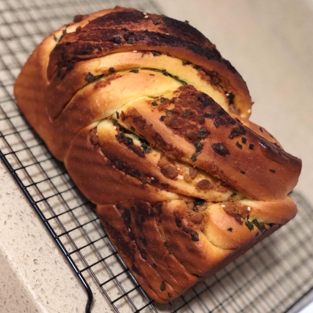 香葱肉松手撕吐司