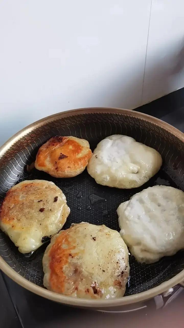 凉了也不硬的牛肉馅饼