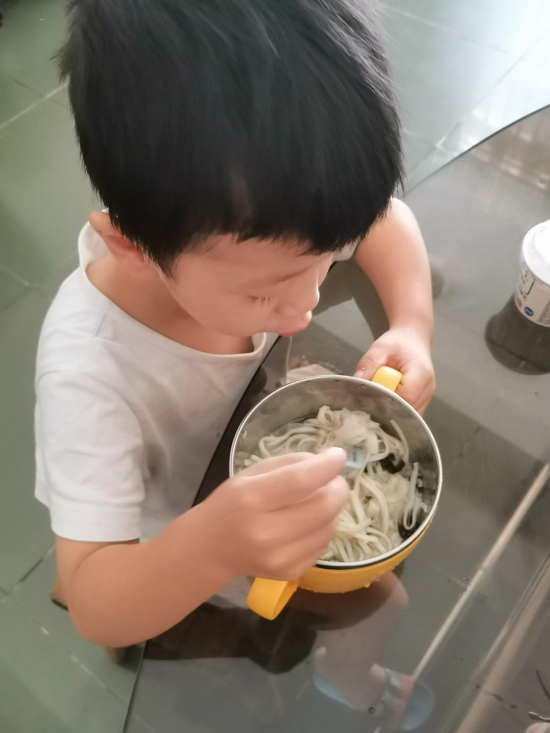大兰的早餐桌