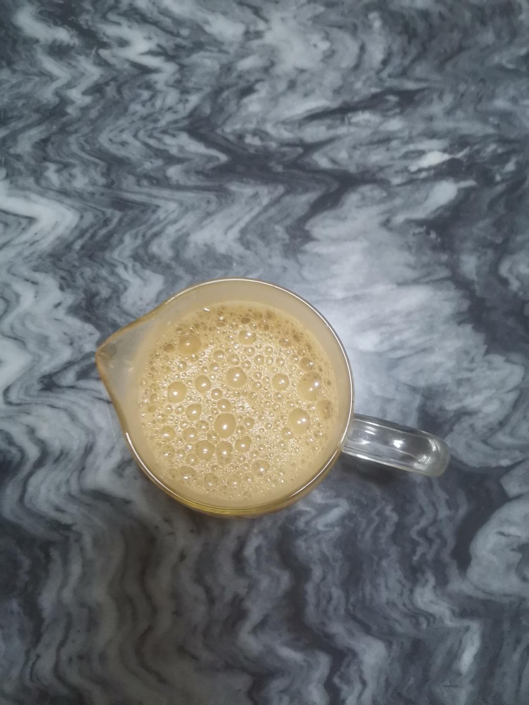 我自己在家做健康的奶茶（白砂糖版）