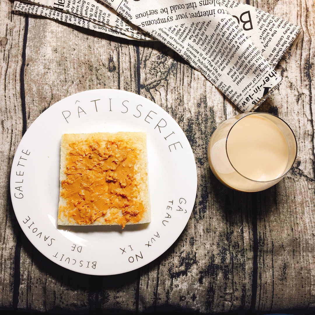 老虎老虎做的花生酱多士