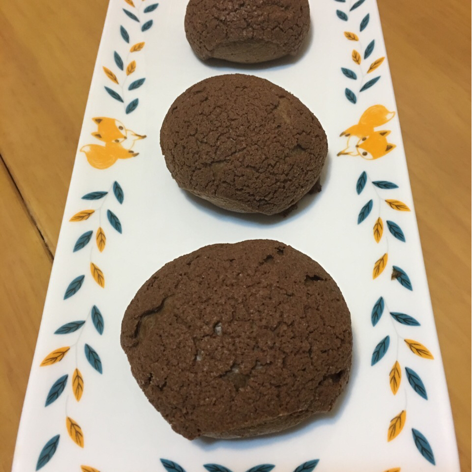 巧克力酥皮泡芙