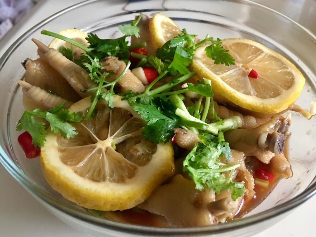 【柠檬酸辣鸡爪】自制超级无敌美味的网红鸡爪