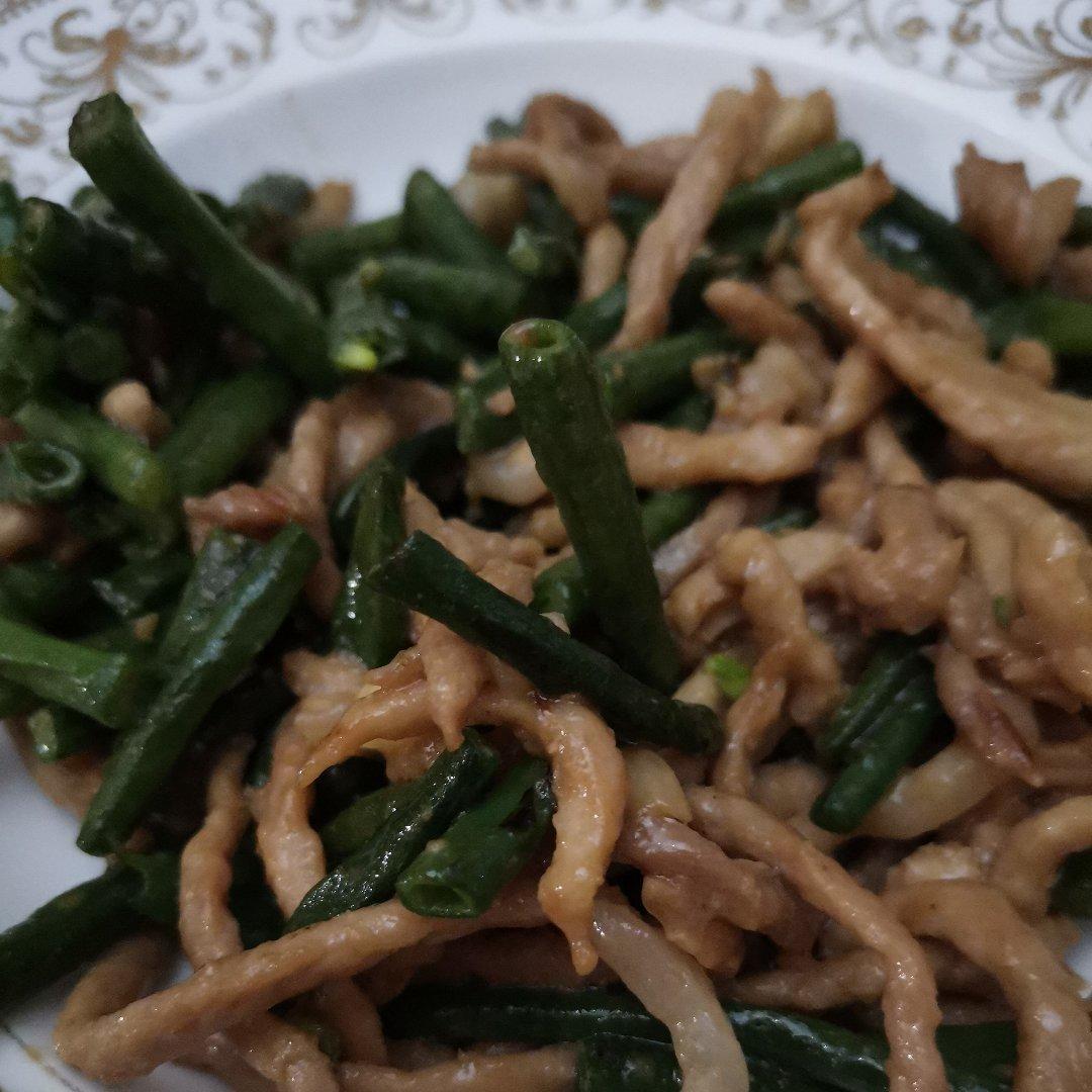 豆角炒肉丝