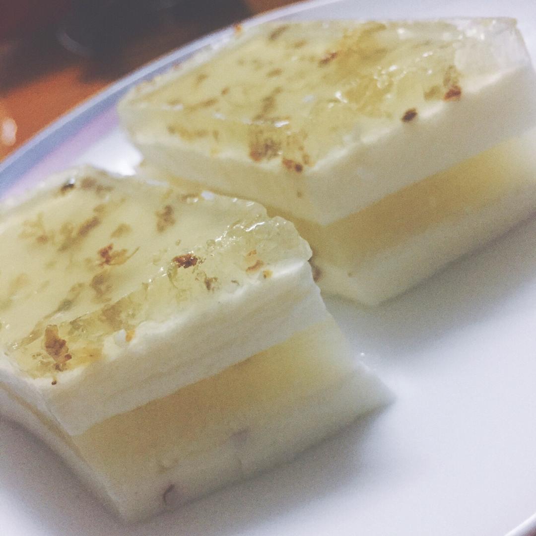 “会动的”椰汁桂花糕